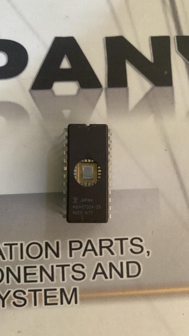 IC MBM2732A-25