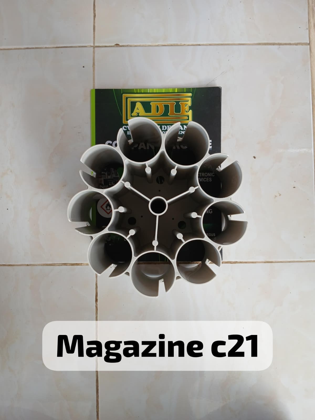 MAGAZINE CAN 9 HOLE C21